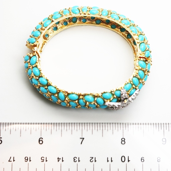 ⚜️ Vintage Kenneth Jay Lane Crystal Starfish Turquoise Cabochon Bracelet - Picture 7 of 16